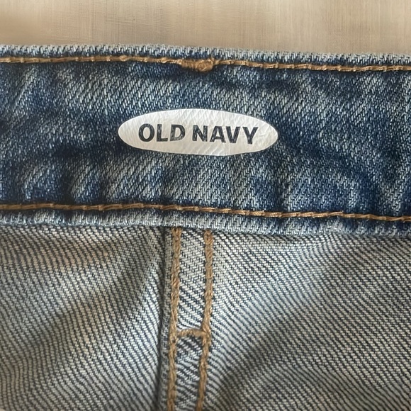 OLD NAVY Ripped Denim Skirt - Picture 2 of 3